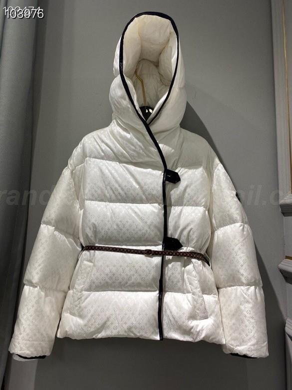 Moncler Women's Outwear 131